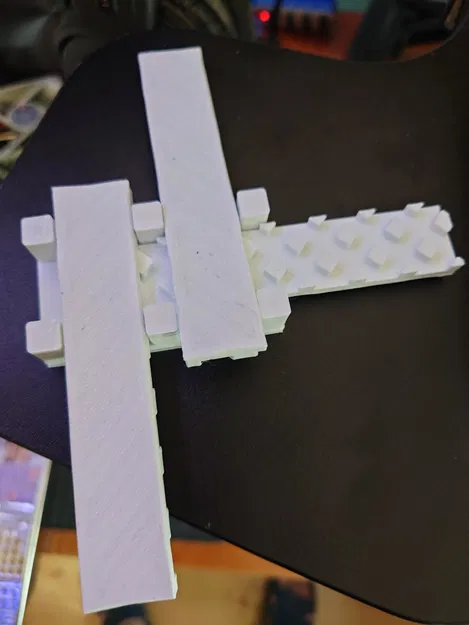 Demo Kệ Chéo Cố Định - Image 3