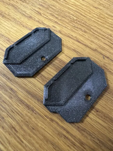 Nắp Hộp Prusa - Nắp Chụp Lỗ Khoét Sau Tấm Lưng - Image 1