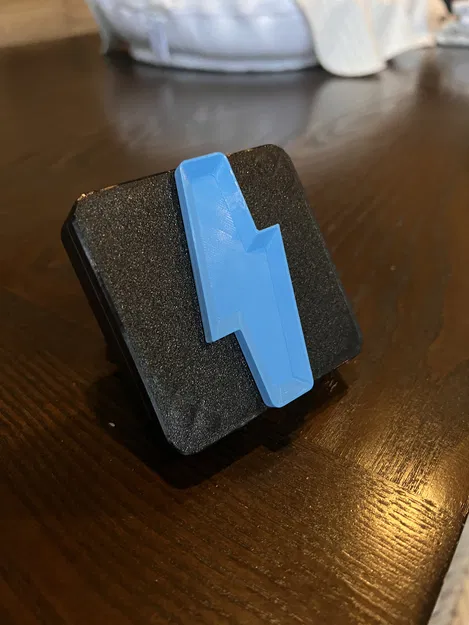 Nắp Cổng Nhận Khớp Nối F-150 Lightning - Image 2