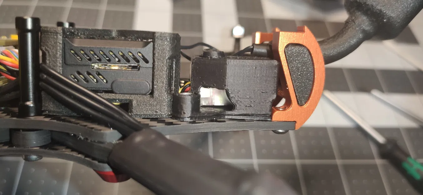 Hộp Vifly Finder 2 và RP2 TX - Image 2