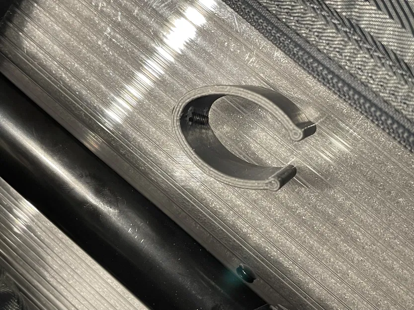 Kẹp Khóa Tay Cầm Vali - Image 3