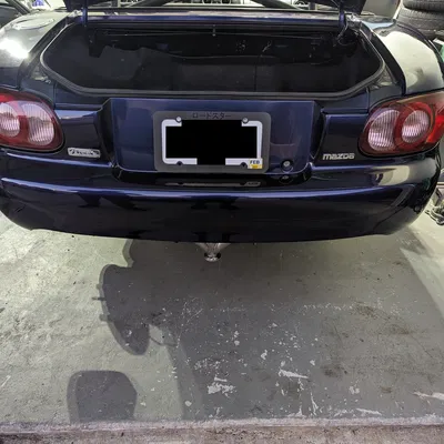 Khung Biển Số Xe Kiểu Mỹ