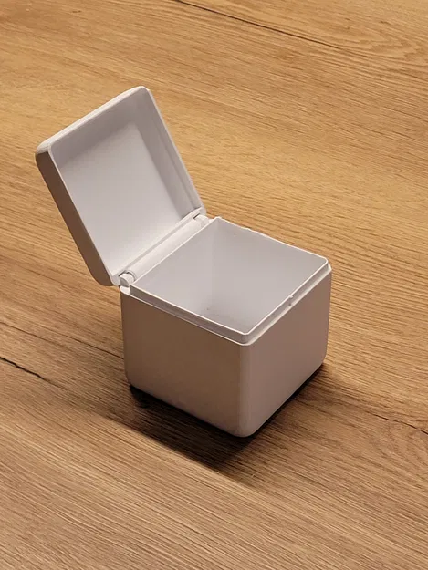 Hộp vuông có nắp bản lề - Image 1