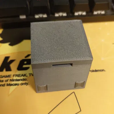 Hộp Đồ Chơi Xoay Mở "The Box"