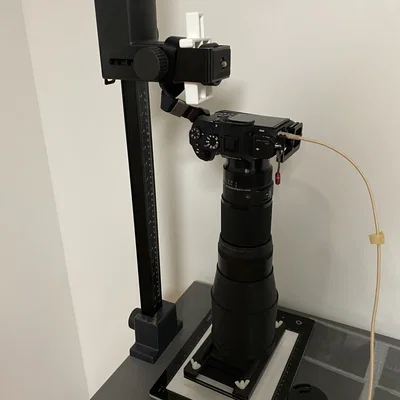 Chân máy ảnh scan phim cùng Giá đỡ phim thiết yếu EFH