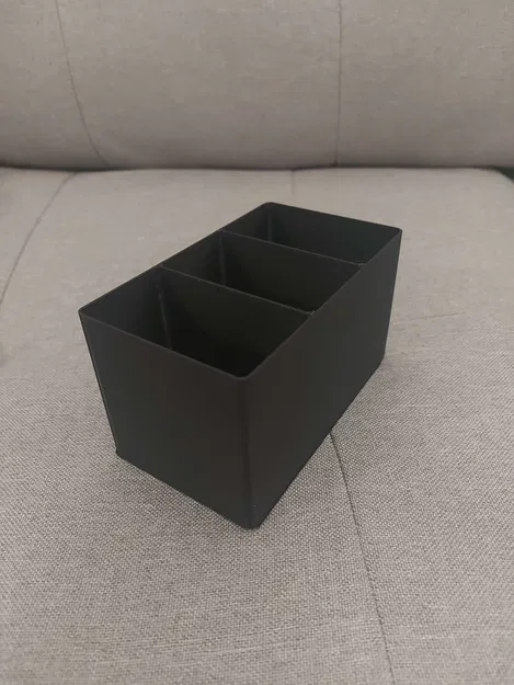 Hộp Chia Ngăn 124x77x70 mm - Image 2