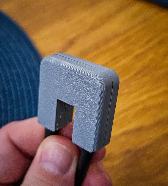 Kẹp Ống Khí Máy Bơm Hồ Cá 6mm (Nhiều Độ Dày Kính) - Image 4