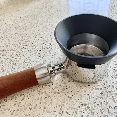 Phễu định lượng cà phê 51mm - Bản rộng hơn