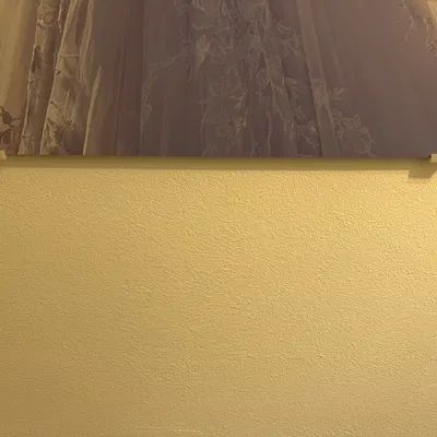 Giá treo tường cho tranh ảnh Vinyl