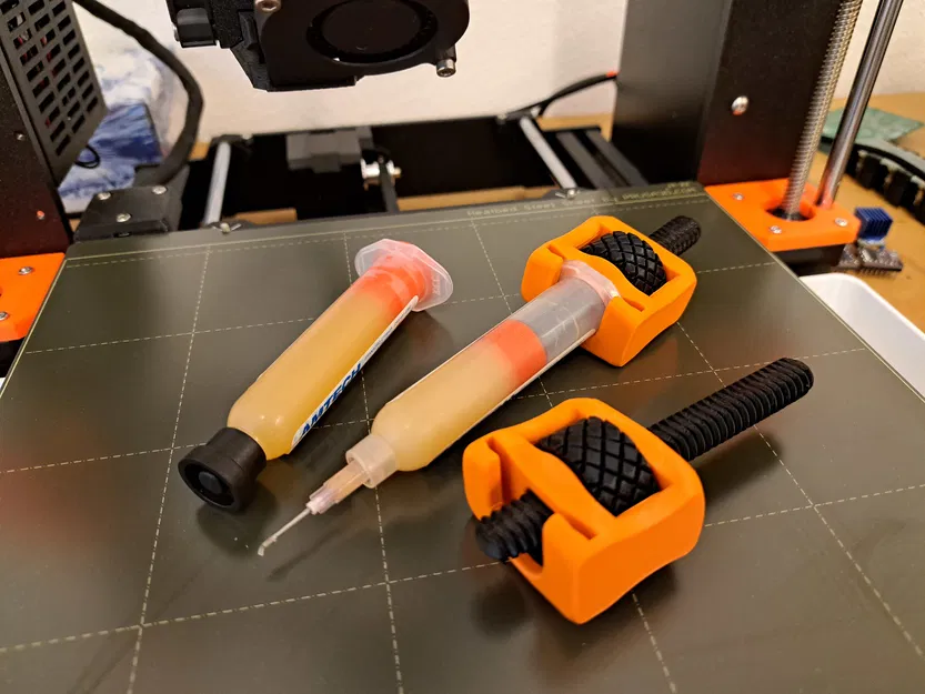 Ống Xịt Keo Hàn Chính Xác - Image 1