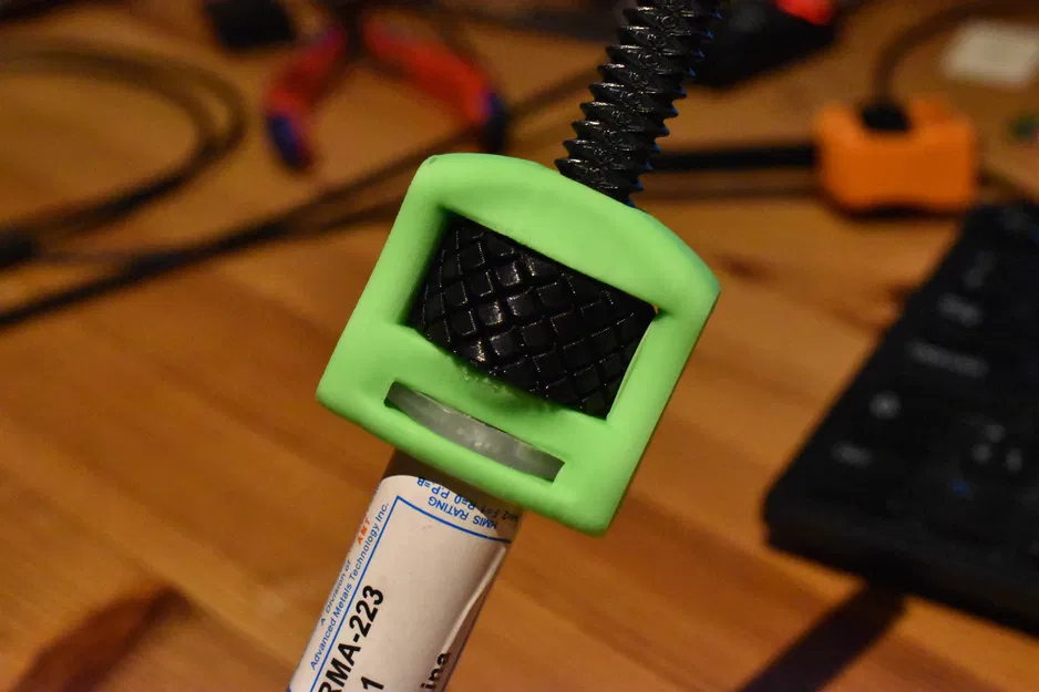 Ống Xịt Keo Hàn Chính Xác - Image 8