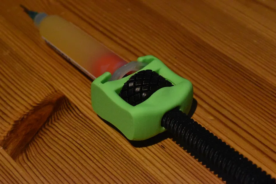 Ống Xịt Keo Hàn Chính Xác - Image 9