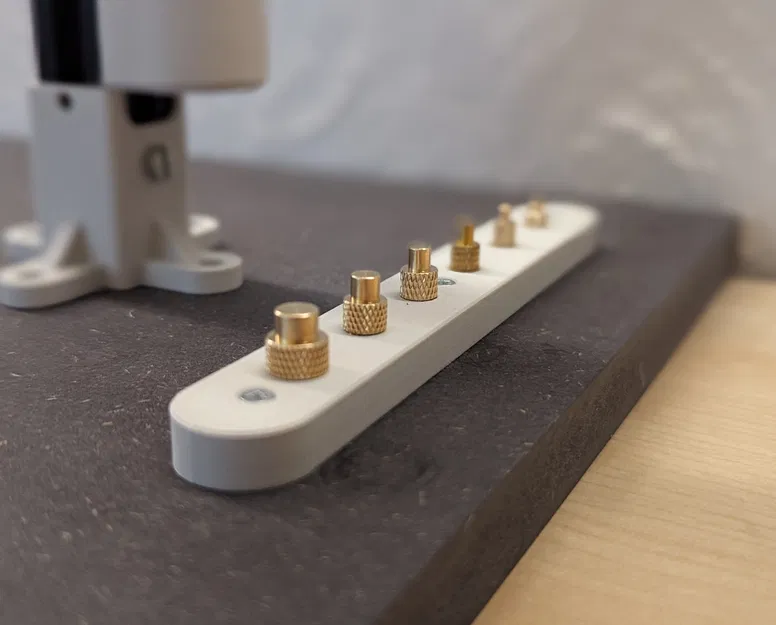 Bộ Chèn Nhiệt Đai Ốc Đồng M2 - M8 Cán Đầu Sắt - Image 1