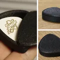 Hộp Xoay Đựng Pick Guitar - Thumbnail 1