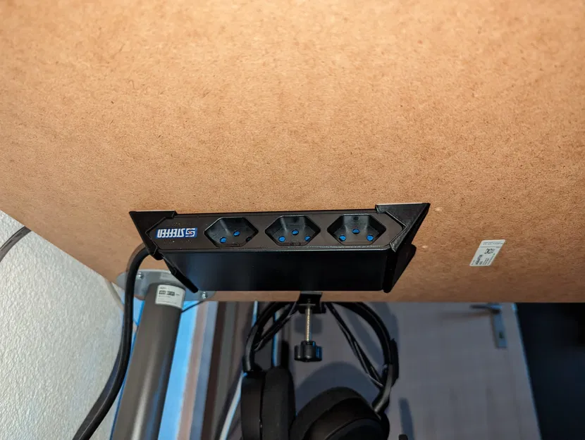 Hộp Đựng Ổ Cắm Steffen - Image 1