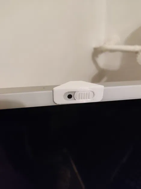 Vỏ Che Camera Cho iMac - Image 1