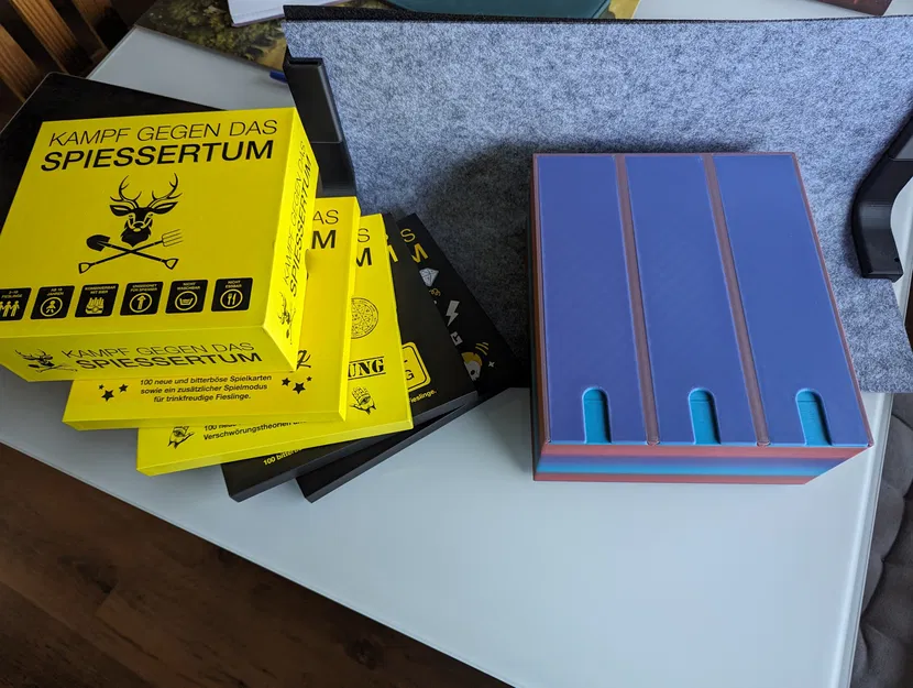 Hộp đựng thẻ Kampf gegen das Spießertum (Cards Against Humanity) - Bản Đức, 60x90mm - Image 6