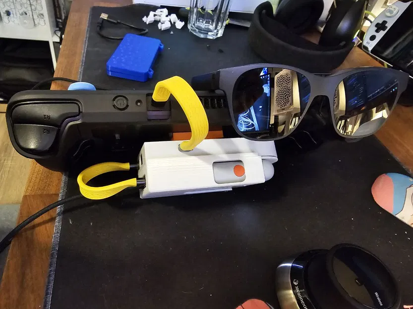 Dock và Hộp đựng Xreal Beam - Image 4