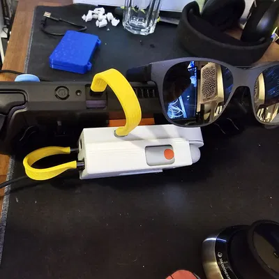 Dock và Hộp đựng Xreal Beam