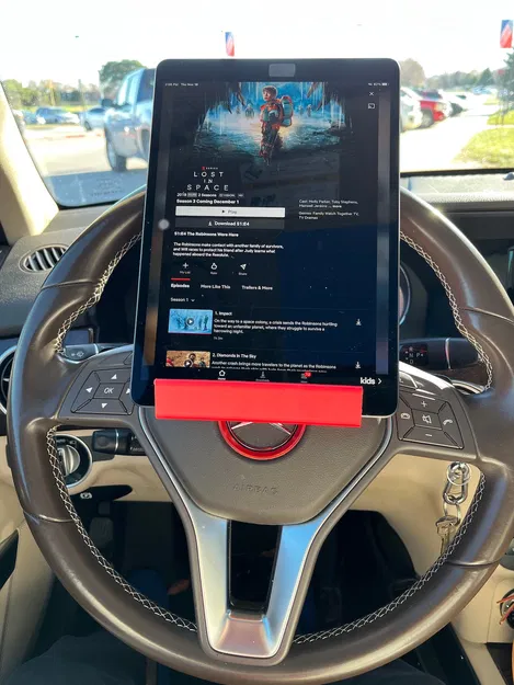 Giá Đỡ Tablet Gắn Vô Lăng Xe Hơi - Image 1