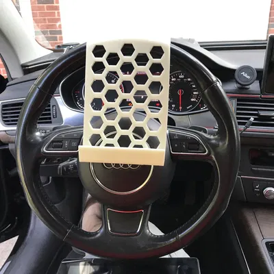 Giá Đỡ Tablet Gắn Vô Lăng Xe Hơi