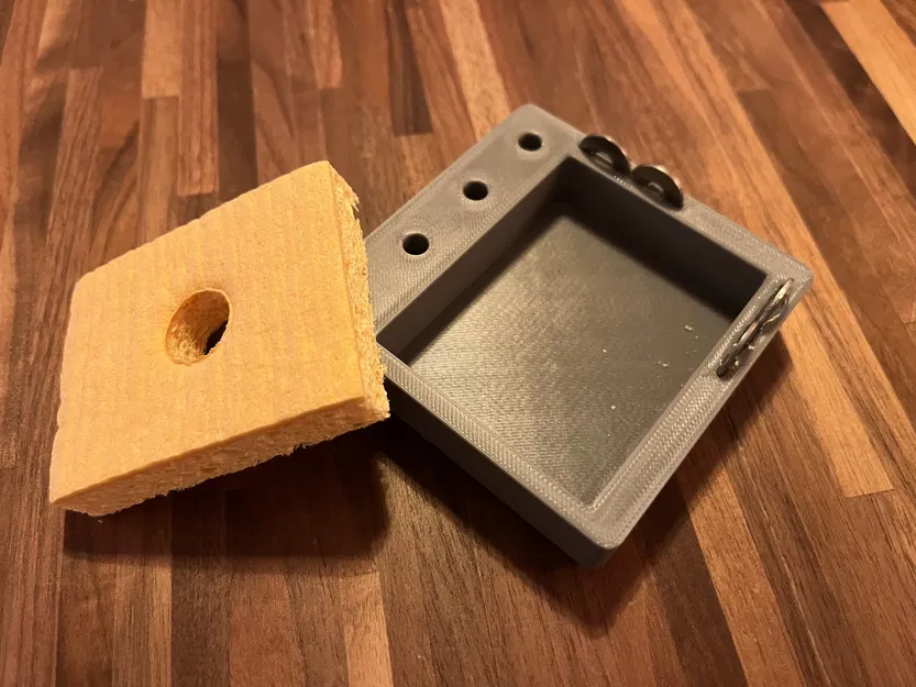 Giá Đỡ Mỏ Hàn (Có Chỗ Để Bọt Biển) Cho Gridfinity - Image 2