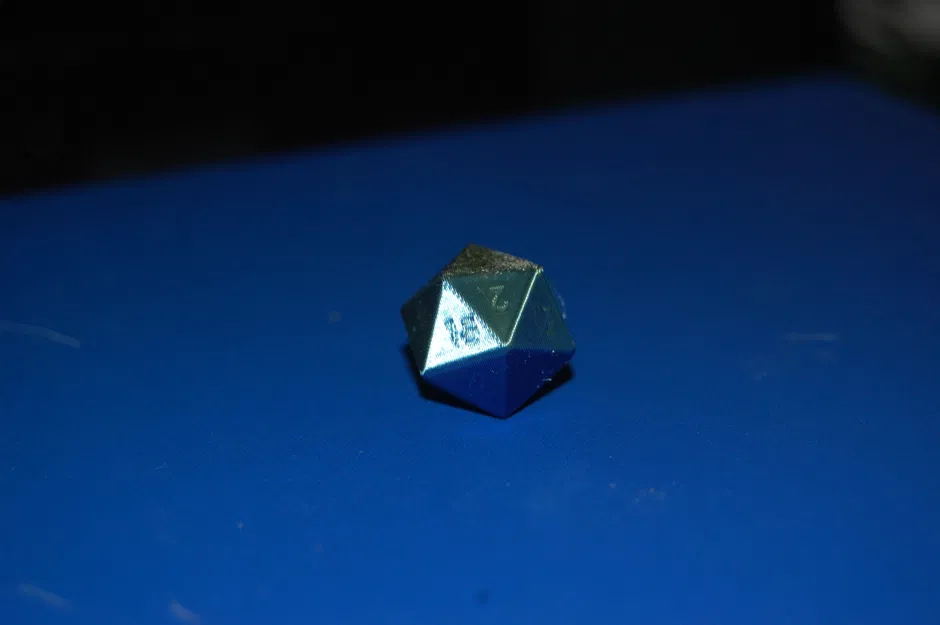 Xúc Xắc D20: Loại Thường và Bịp May Mắn - Image 3