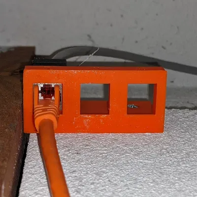 Giá đỡ keystone gắn tường tùy chỉnh