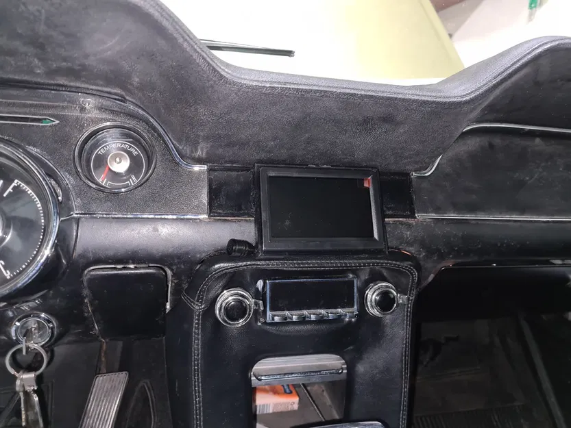 Mặt ốp Bệ Trung Tâm Màn Hình Chiếu Hậu Cho Ford Mustang 1968 - Image 1