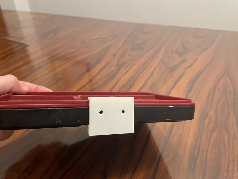 Giá treo tường "kệ nổi" cho khay ướt Army Painter - Image 6