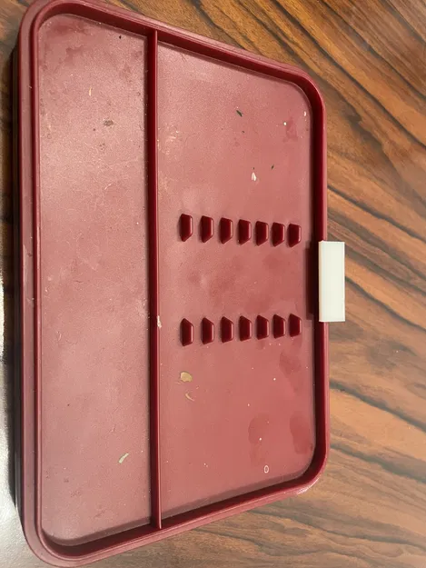 Giá treo tường "kệ nổi" cho khay ướt Army Painter - Image 8