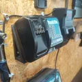 Giá Treo Sạc Makita DC10SA & DC10SB - Thumbnail 6