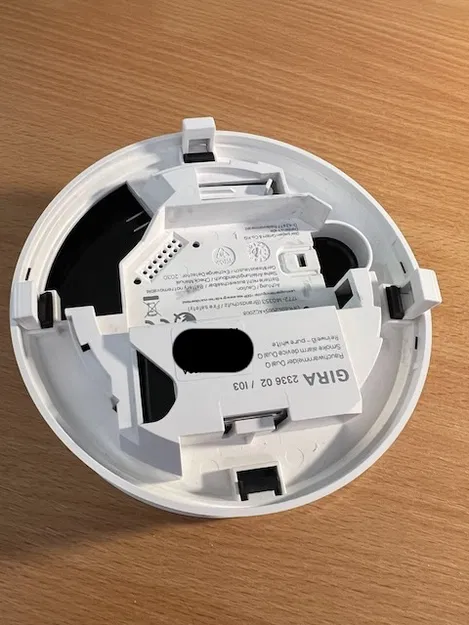 Dụng Cụ Mở Đầu Báo Khói Gira DualQ - Image 1