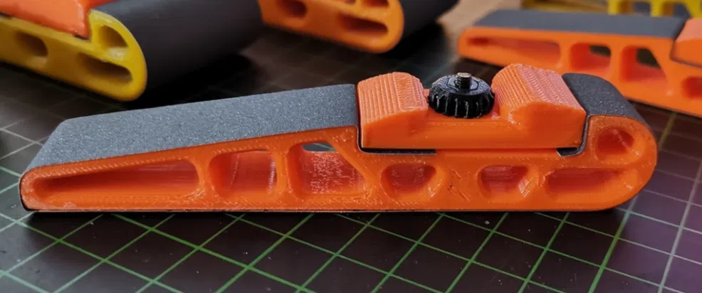 Khối Chà Nhám Mini Nhỏ - Vát Cạnh và Rộng 17mm - Image 1