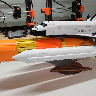 Giá đỡ Mô hình Tàu con thoi Endeavour có Gói tên lửa đẩy