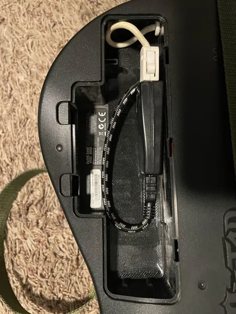 Nắp Cổng Cho Wiitar Có Chỗ Cho Adapter Raphnet - Image 2