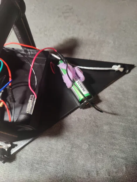 Hướng dẫn Tự Chế Công Cụ Vẽ Ánh Sáng LED Hình Tam Giác Chuyên Nghiệp - Image 3