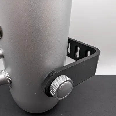 Giá Treo Tường Cho Micro Blue Yeti