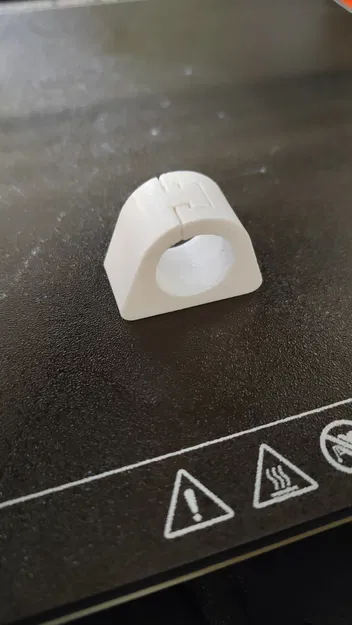 Chân Chống Trượt Máy Sấy Quần Áo - Image 1