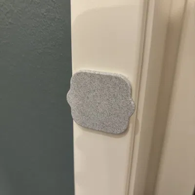 Chỗ gắn nút bấm nam châm