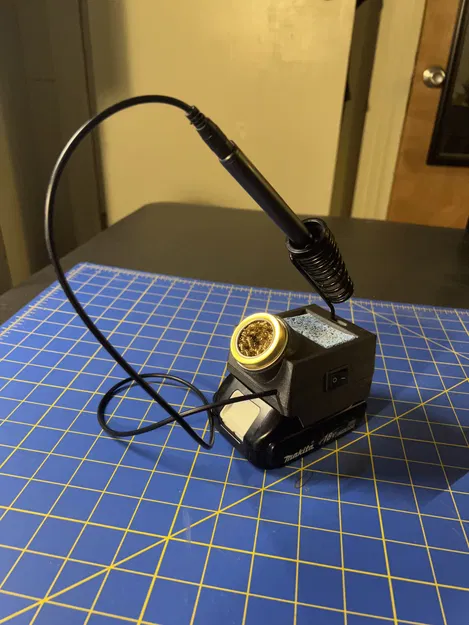 Trạm Hàn Makita - Image 1