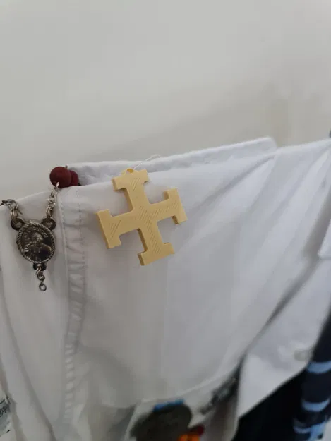 Móc Khóa Chữ Thập Scout - Image 1