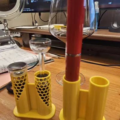 Chân Đế Giữ Nút Rượu Vang