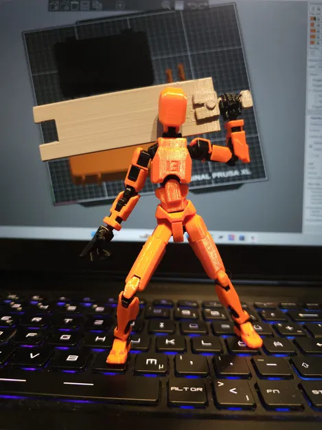 Tay trái Dummy 13 Edge Stormblade - Image 1