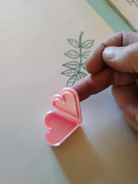 Hộp Trang Sức Hình Trái Tim - Image 1