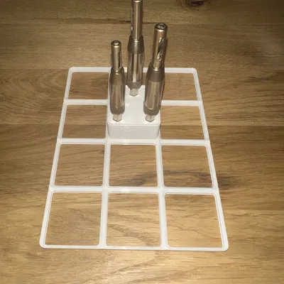 Hộp đựng mũi khoan tự định tâm Gridfinity