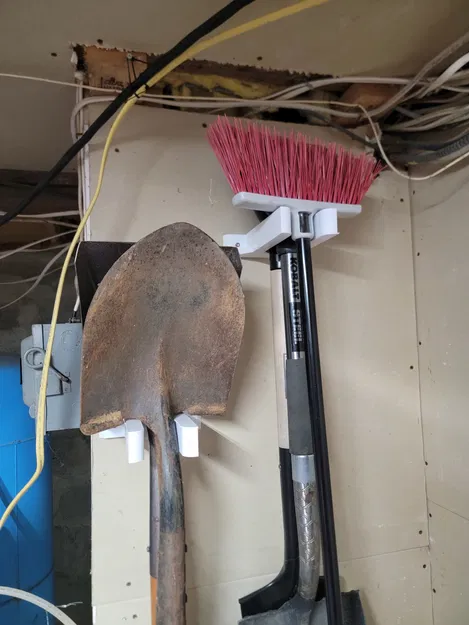 Giá Treo Xẻng Để Lưu Trữ Trong Gara - Image 2