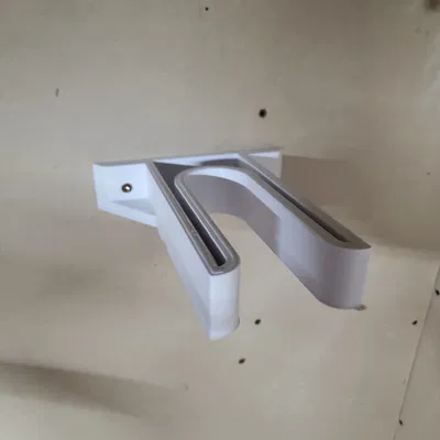 Giá Treo Xẻng Để Lưu Trữ Trong Gara