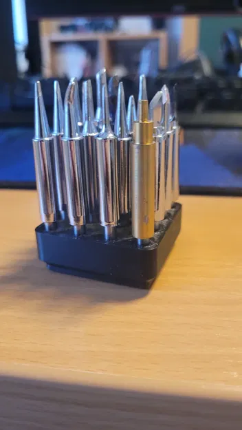 Kệ Đựng 16 Đầu Mỏ Hàn Gridfinity 900 m-t - Image 2