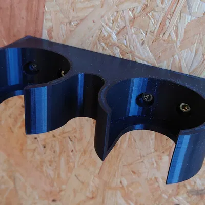 Giá treo tường cho cây tỉa cành Ryobi OPP 1820